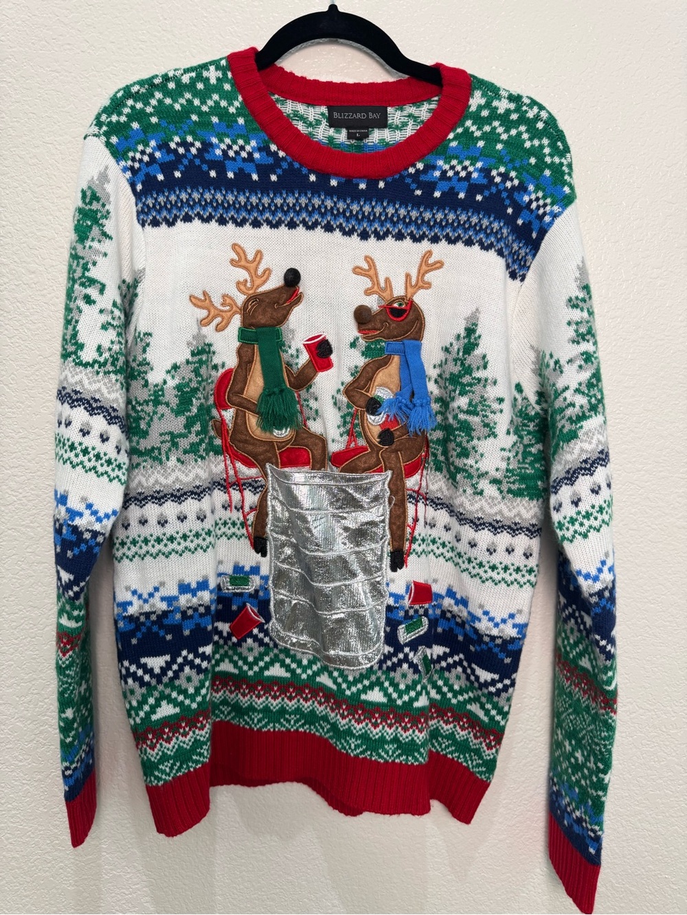 Blizzard Bay Reindeer Beer Keg Ugly Christmas Sweater Men’s Large 3D